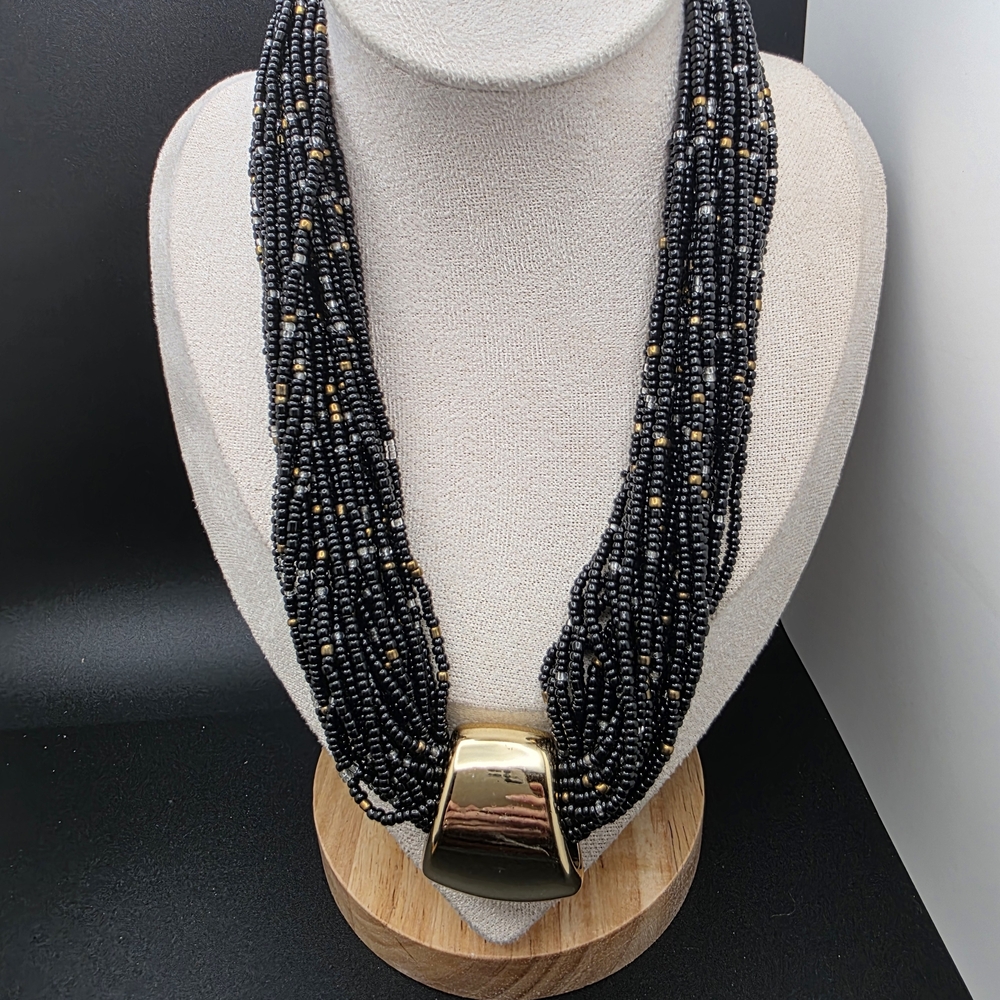 Elegant Black and Gold Seedbead Beaded Necklace (1570)